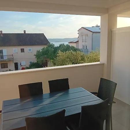 Apartment Stina *